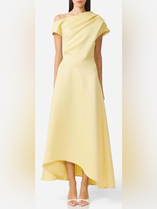 Elliatt Dresses & Skirts - NEW Elliatt Marissa One-Shoulder Asymmetric Hem Duchess Satin Yellow Gown Sz M
